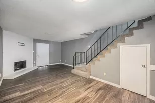 2215 Aspen Dr, Dallas, TX 75227 - Photo 9