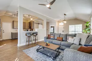 7129 Sample Dr, The Colony, TX 75056 - Photo 11