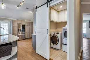 7129 Sample Dr, The Colony, TX 75056 - Photo 17