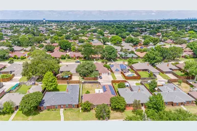 1513 Silverleaf Drive, Carrollton, TX 75007 - Photo 13