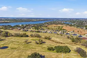 1801 Rockview Dr, Granbury, TX 76049 - Photo 39