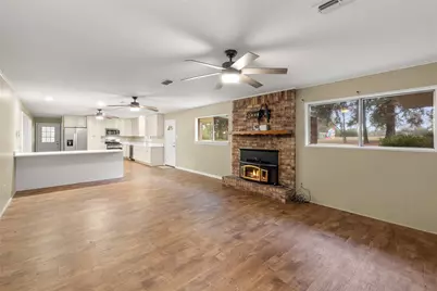 1621 Baseball Loop, Diana, TX 75640 - Photo 11