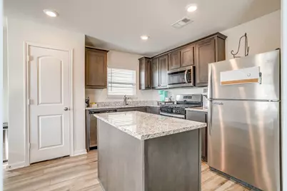 10813 Copper Hills Lane, Fort Worth, TX 76108 - Photo 9