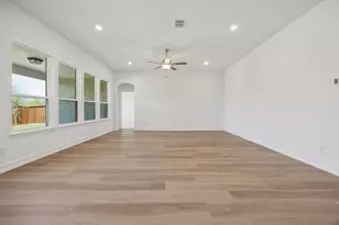 721 Brozgold Ave, Midlothian, TX 76065 - Photo 11