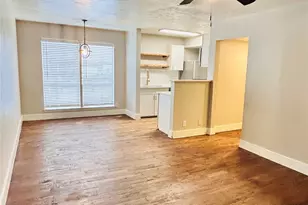 2211 S Vernon Ave, Dallas, TX 75224 - Photo 1