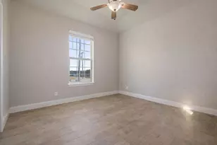 2306 Creek Dr, Granbury, TX 76048 - Photo 23