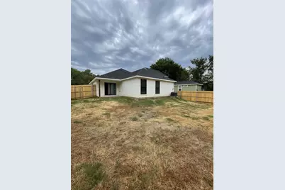 626 W Florence Street, Denison, TX 75020 - Photo 19