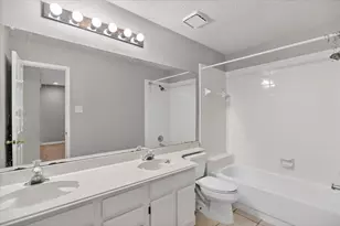 6114 Pinwood Cir, Arlington, TX 76001 - Photo 31