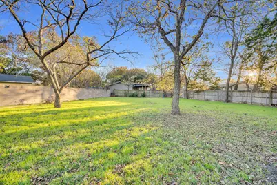 112 Barger Drive, Waxahachie, TX 75165 - Photo 3