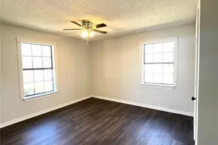 9644 Deer Park, Quinlan, TX 75474 - Photo 15