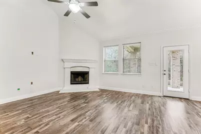 421 Bentley Drive, Midlothian, TX 76065 - Photo 9