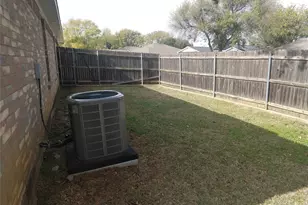 5706 Vandalia Trail, Arlington, TX 76017 - Photo 21