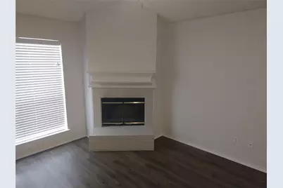 5706 Vandalia Trail, Arlington, TX 76017 - Photo 3