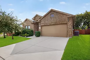 741 Redding Dr, Saginaw, TX 76131 - Photo 25