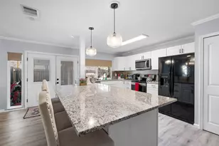 2038 Rose Hill Rd, Carrollton, TX 75007 - Photo 11