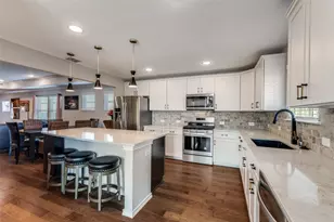 900 Rough Hollow Dr, McKinney, TX 75071 - Photo 3