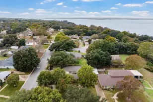 3900 Green Valley Dr, Waco, TX 76710 - Photo 39