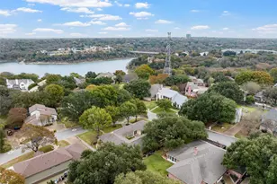 3900 Green Valley Dr, Waco, TX 76710 - Photo 37