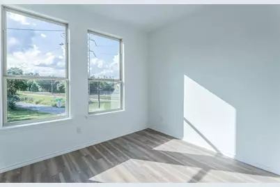 3228 Tuskegee Street, Dallas, TX 75215 - Photo 13