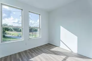 3228 Tuskegee St, Dallas, TX 75215 - Photo 13