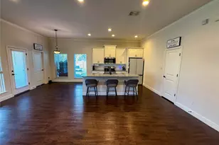 1408 W 13th Ave, Corsicana, TX 75110 - Photo 5