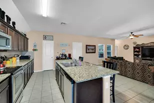 542 Meadowlake Dr, Waxahachie, TX 75165 - Photo 15