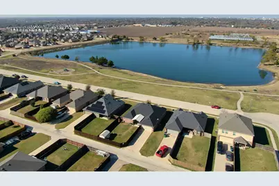 542 Meadowlake Drive, Waxahachie, TX 75165 - Photo 9