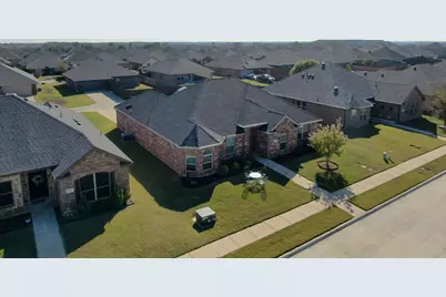 542 Meadowlake Drive, Waxahachie, TX 75165 - Photo 11