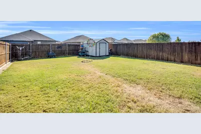 542 Meadowlake Drive, Waxahachie, TX 75165 - Photo 5