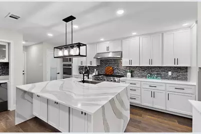 10132 Medlock Drive, Dallas, TX 75218 - Photo 11