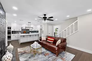 10132 Medlock Dr, Dallas, TX 75218 - Photo 9