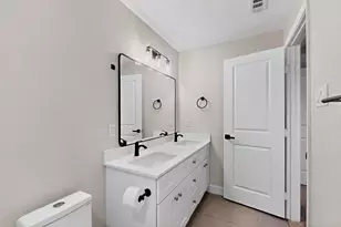 10132 Medlock Dr, Dallas, TX 75218 - Photo 17