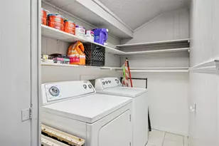 10503 Wood Dale Dr, Dallas, TX 75228 - Photo 21