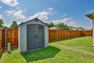 1800 Silver Oaks Dr, Gainesville, TX 76240 - Photo 35