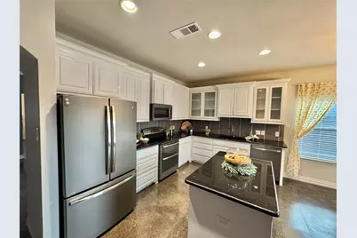 1800 Silver Oaks Drive, Gainesville, TX 76240 - Photo 7