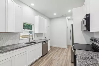 2904 Valentine Street, Dallas, TX 75215 - Photo 9