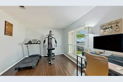 5016 Saint Lawrence Road, Fort Worth, TX 76103 - Photo 7