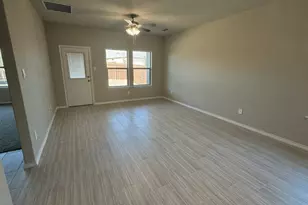 705 Shaded Grv Dr, Denton, TX 76259 - Photo 3