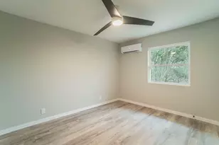 1704 Hillside Dr, River Oaks, TX 76114 - Photo 19