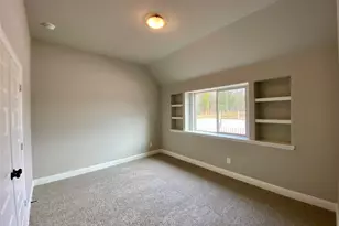 530 Aldred St, Greenville, TX 75401 - Photo 5