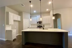 530 Aldred St, Greenville, TX 75401 - Photo 11