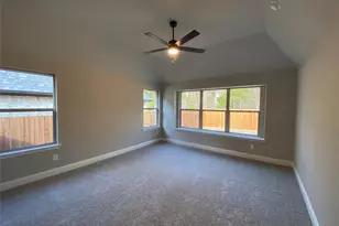 530 Aldred St, Greenville, TX 75401 - Photo 19