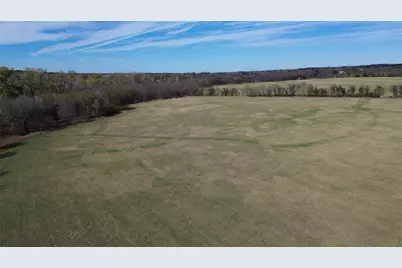 2800 E Lake Drive, Weatherford, TX 76087 - Photo 1