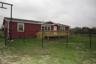 2141 Crocket, Sanger, TX 76266 - Photo 3