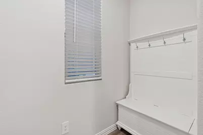 2621 Gateway Avenue, Corinth, TX 76210 - Photo 23