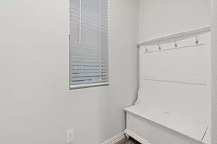 2621 Gateway Ave, Corinth, TX 76210 - Photo 23