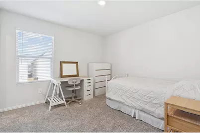 2621 Gateway Avenue, Corinth, TX 76210 - Photo 21