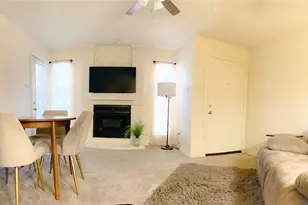 3210 S Fielder Rd, Arlington, TX 76015 - Photo 3