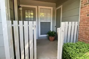 3210 S Fielder Rd, Arlington, TX 76015 - Photo 1