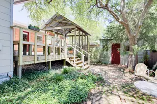 942 Bridget Ln, Dallas, TX 75218 - Photo 23